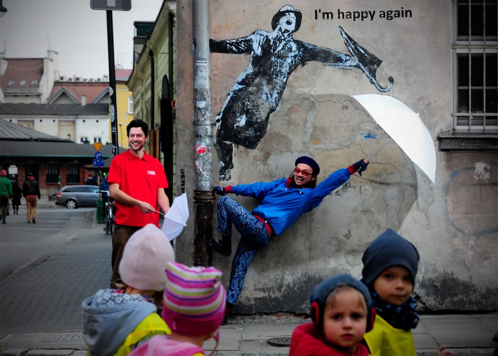  Kazimierz's street art might inspire you to get a bit silly | Photo by Marek Piątkowski 